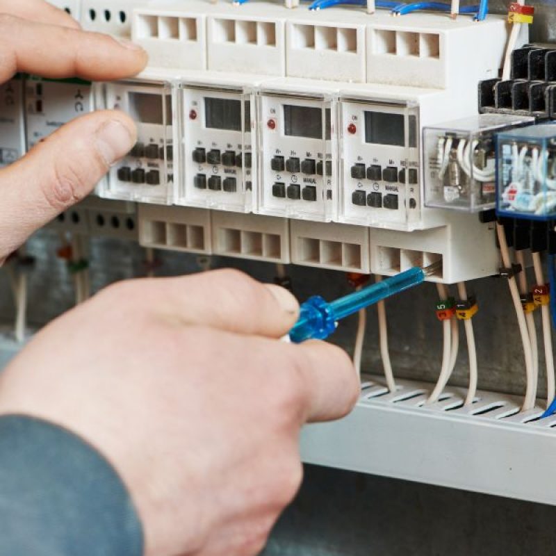 Karls Gebäudetechnik - Haustechnik - Elektroinstallation - Hausmeisterservice - Klempnerarbeiten - Aachen